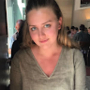 Meet your Posher, Alexandra